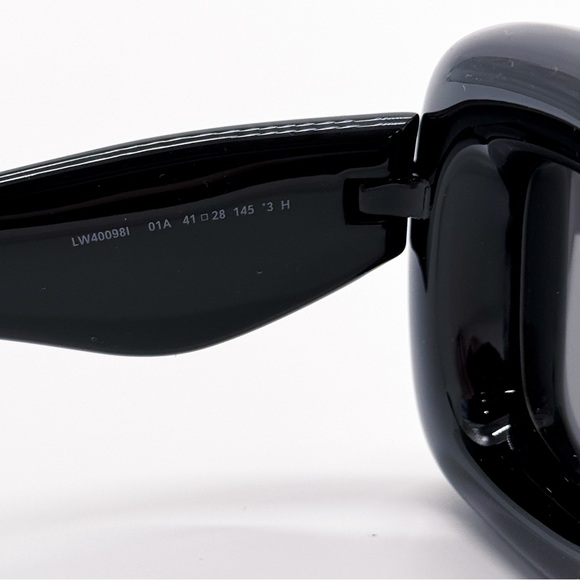 NEW LOEWE UNISEX BLACK SUNGLASSES LOEWE LW40098I 01A - Picture 10 of 12